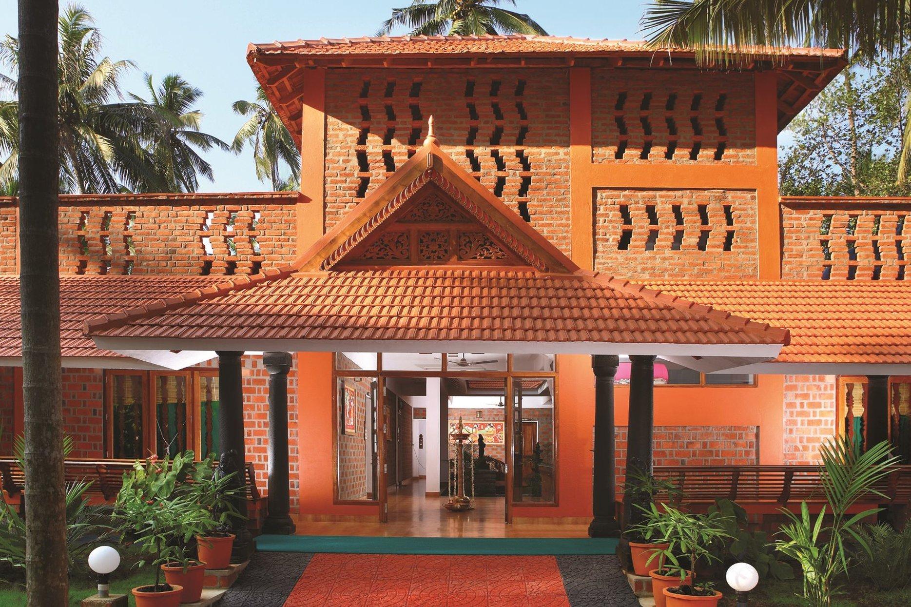 Beach And Lake Ayurvedic Resort, Ковалам Екстериор снимка